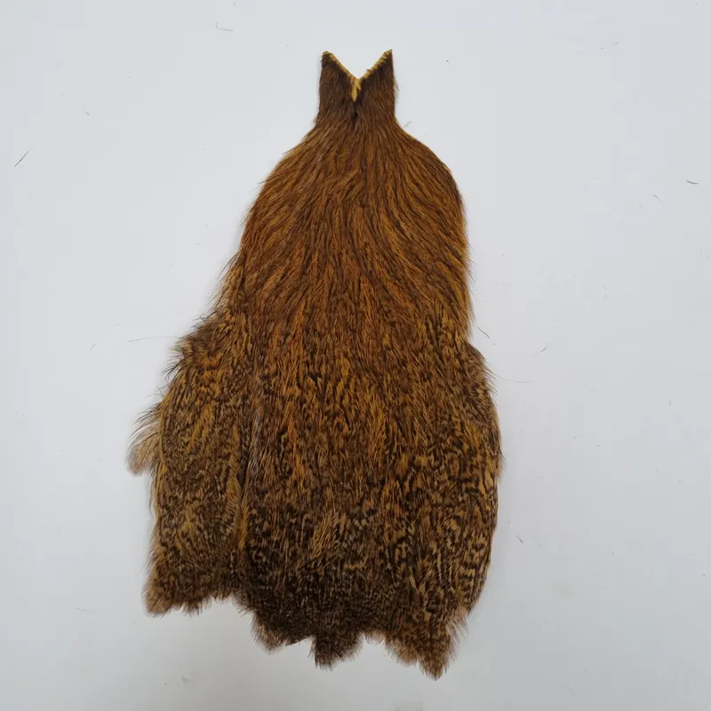 Whiting Coq de Leon Hen Cape in Speckled Copper Olive-6